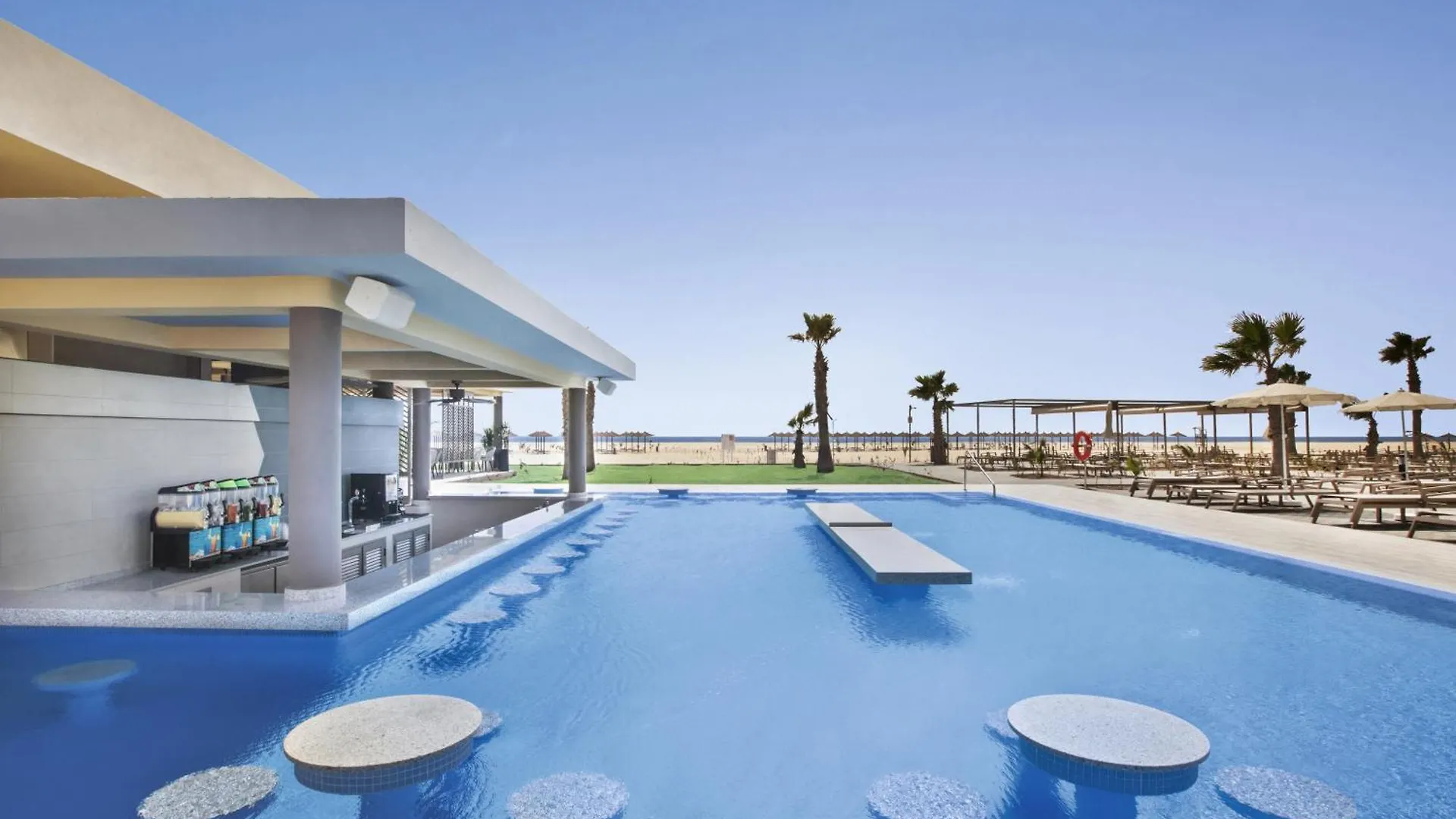 Hotel Riu Palace Santa Maria 5*,  Cape Verde